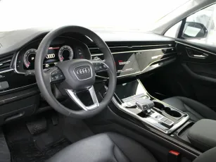 Audi  13