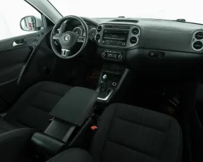 Volkswagen  10