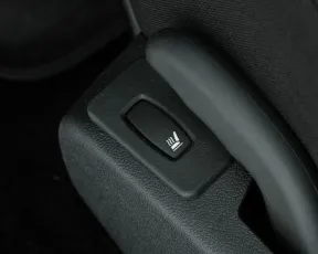 Nissan  11