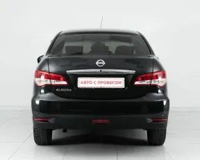 Nissan  6