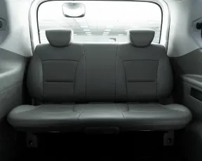 Hyundai  25
