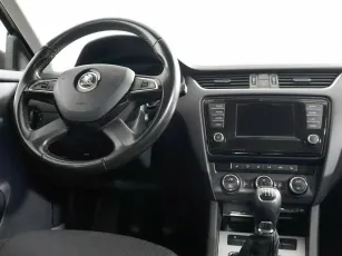 Skoda  6