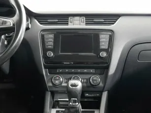 Skoda  8