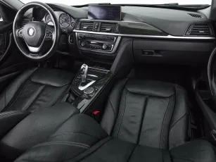 BMW  10
