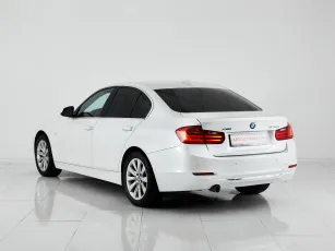 BMW  4