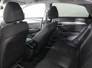 Hyundai  8