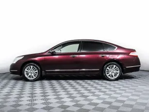 Nissan  3