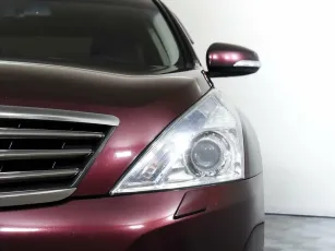 Nissan  7