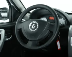 Renault  13