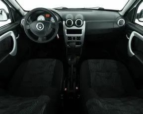 Renault  8