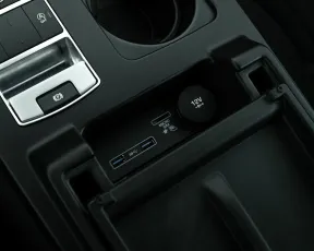 Land Rover  16
