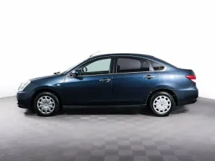 Nissan  3
