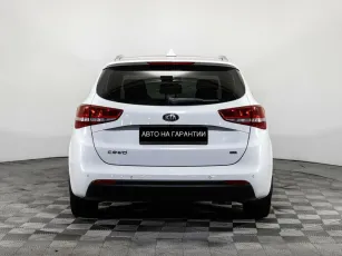 Kia  4