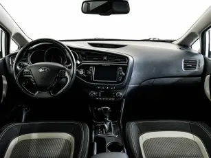 Kia  6