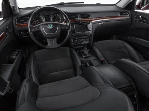 Skoda  9