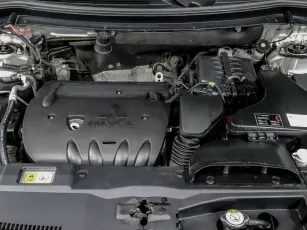 Mitsubishi  5
