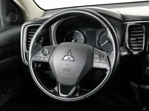 Mitsubishi  9