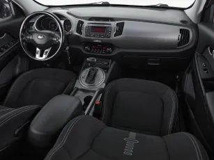 Kia  10