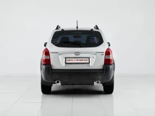 Hyundai  6