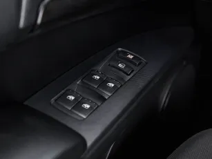 SsangYong  10