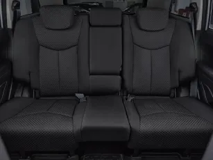 SsangYong  9