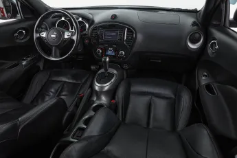 Nissan  8