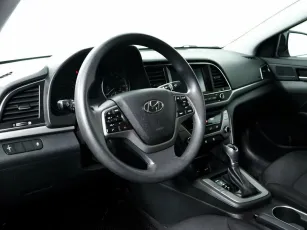 Hyundai  10