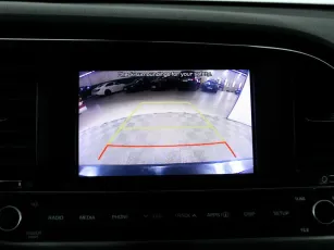 Hyundai  12