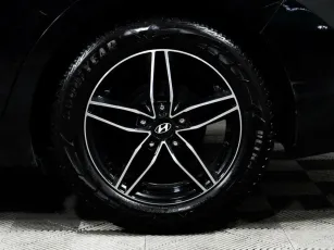 Hyundai  7