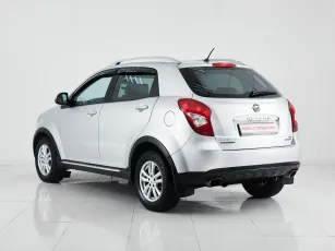 SsangYong  5