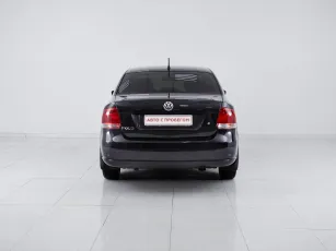 Volkswagen  6