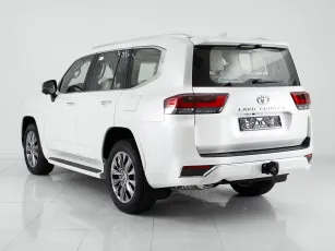 Toyota  5