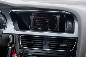 Audi  10