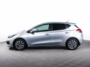 Kia  3