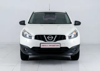 Nissan  2