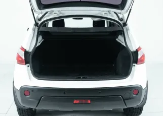Nissan  7