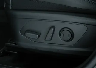 Hyundai  21