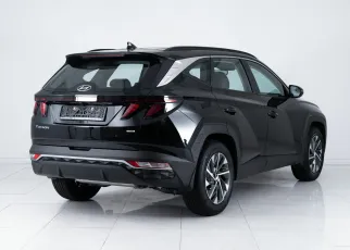 Hyundai  4