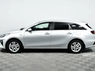 Kia  3