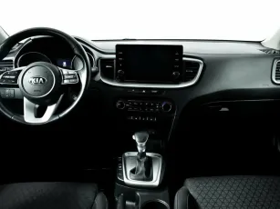 Kia  9