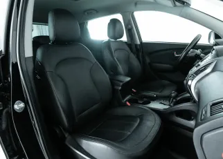Hyundai  17