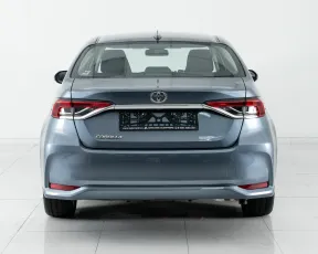 Toyota  6