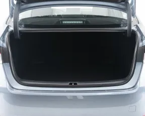 Toyota  7