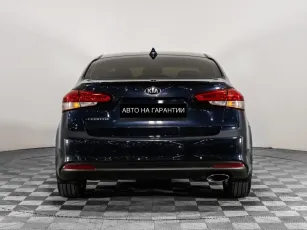 Kia  4