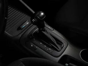 Kia  13