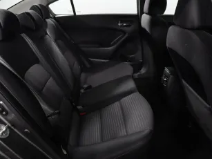 Kia  14