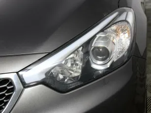 Kia  5