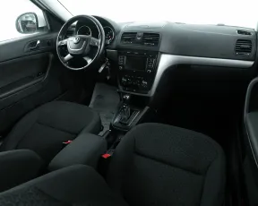 Skoda  10