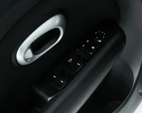 Kia  11