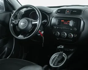 Kia  17